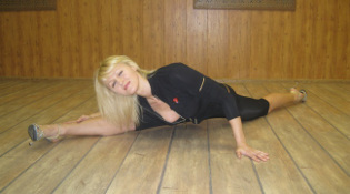 strip-trening-vzhivuyu-i-onlajn