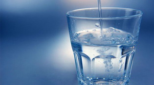 skolko-nuzhno-pit-vody-v-techenie-dnya